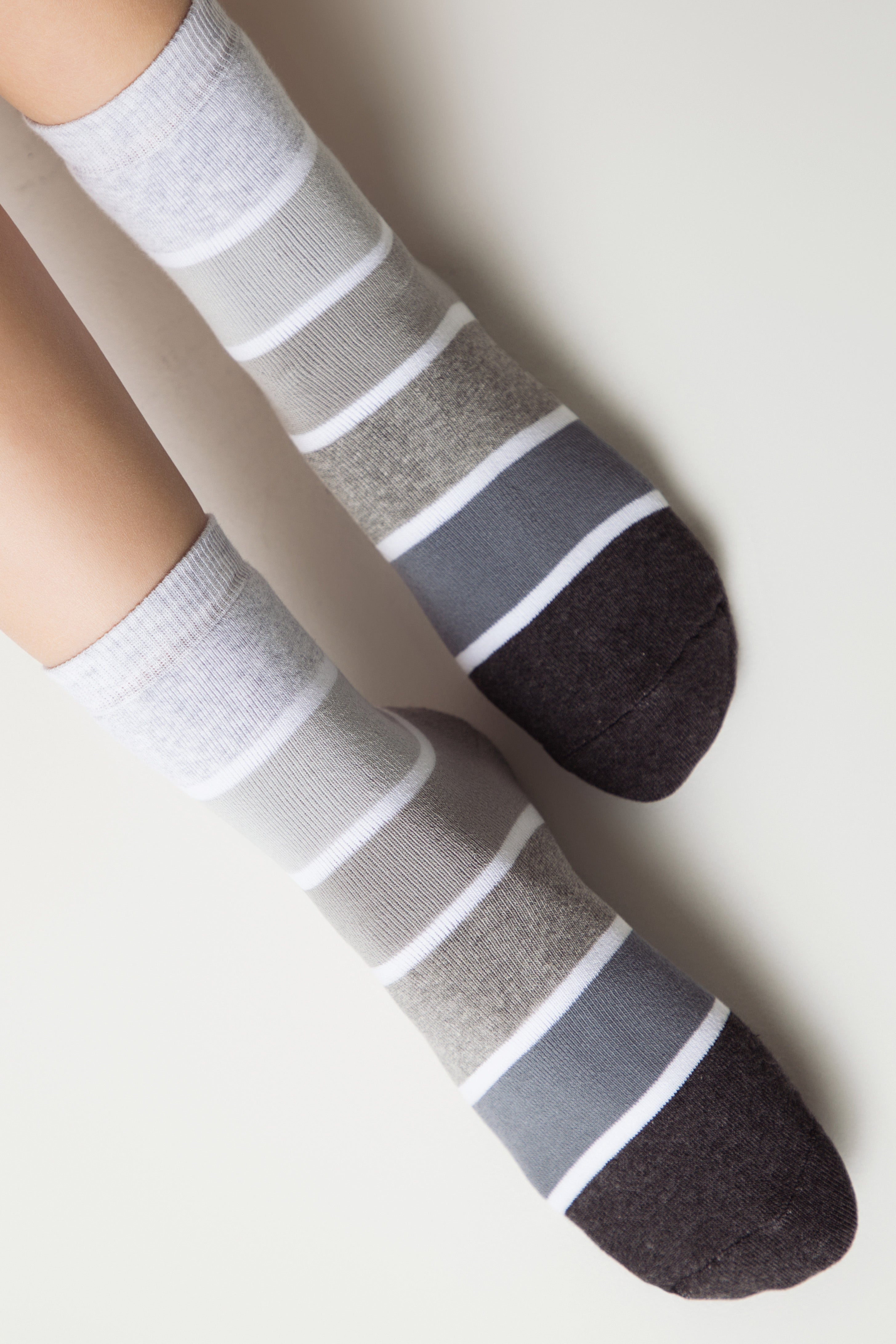 TheRanok.com Cotton Terry Socks Conte Comfort 212 — fabric or material detail