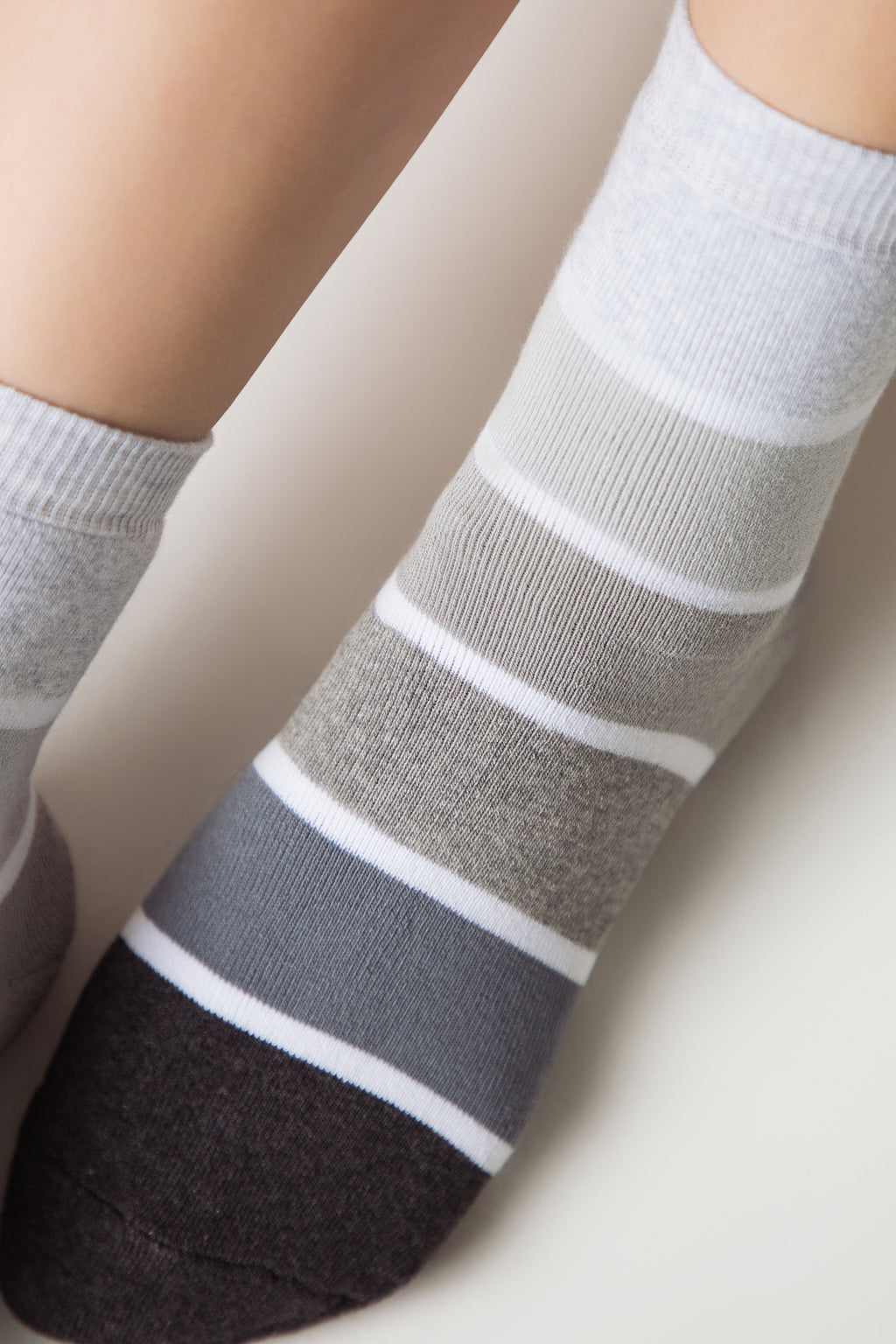 TheRanok.com Cotton Terry Socks Conte Comfort 212 — feature highlight