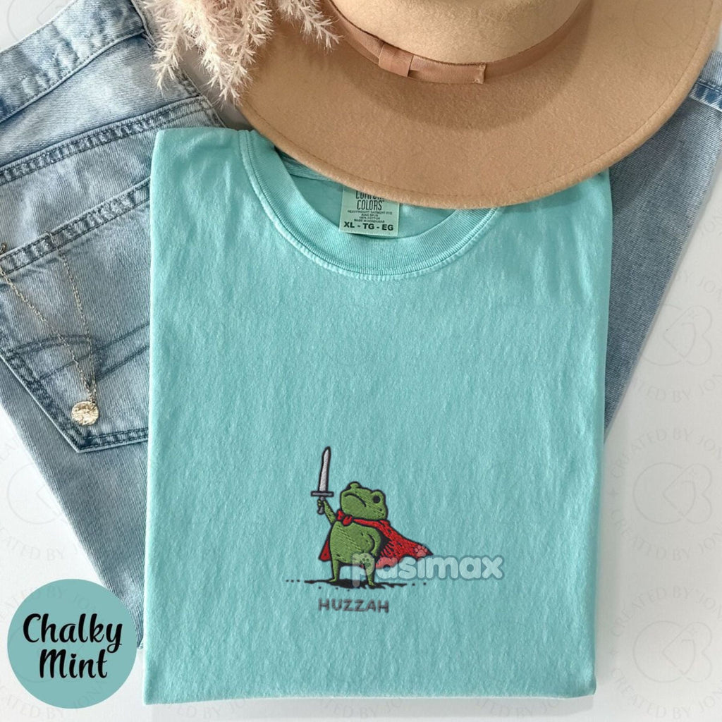 Pasimax Medieval Frog Knight Comfort Colors T-Shirt — side view
