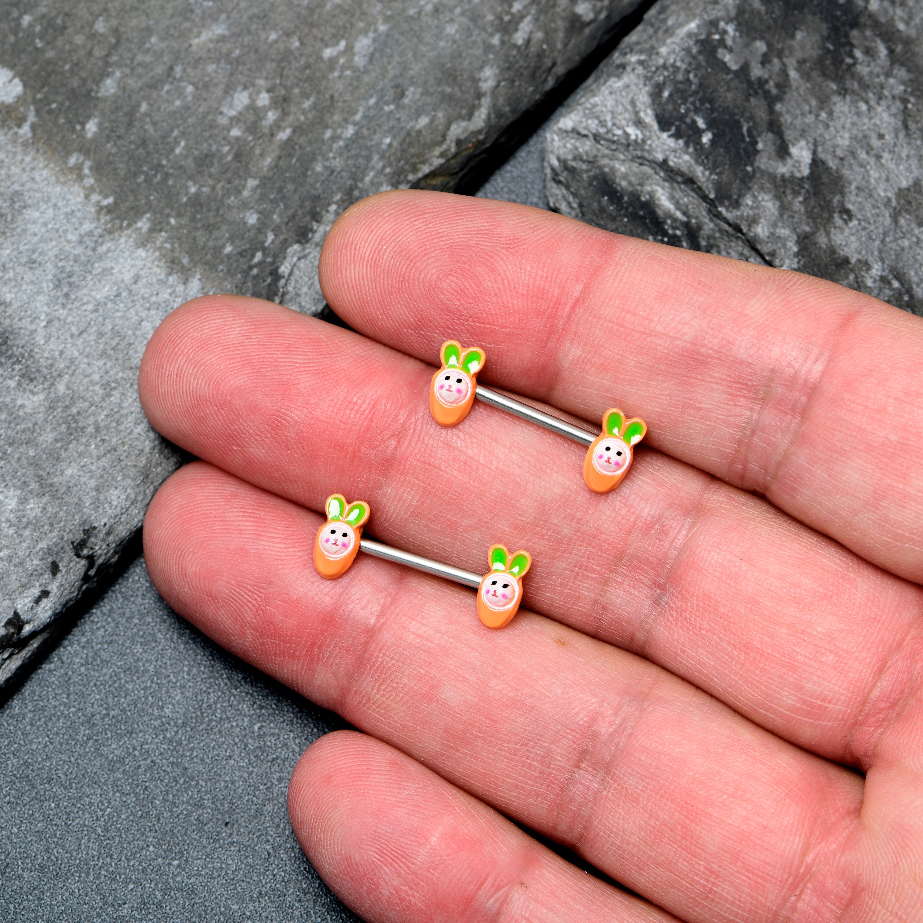 BodyCandy 14G 9/16 Surprise Carrot Easter Bunny Barbell Nipple Ring Set — detail close-up
