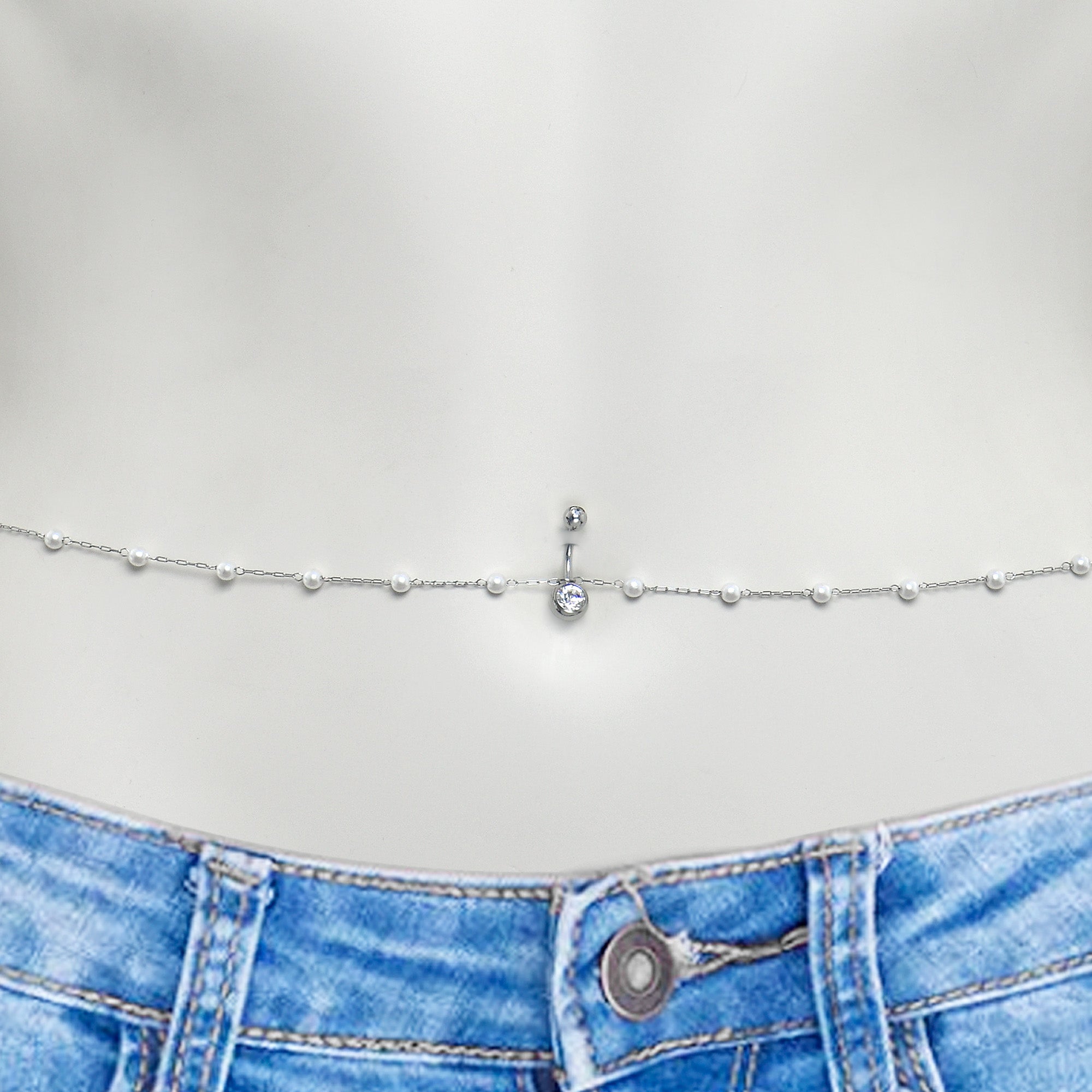 BodyCandy Clear CZ Gem Innocent Glam Faux Pearl Belly Ring Belly Chain — detail close-up