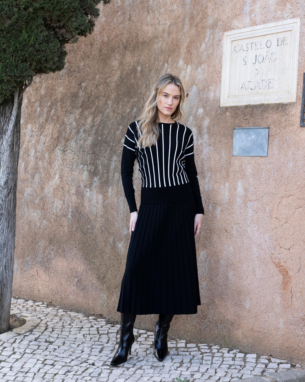 KADOU BOUTIQUE Ladies Vertical Striped Sweater — main product shot