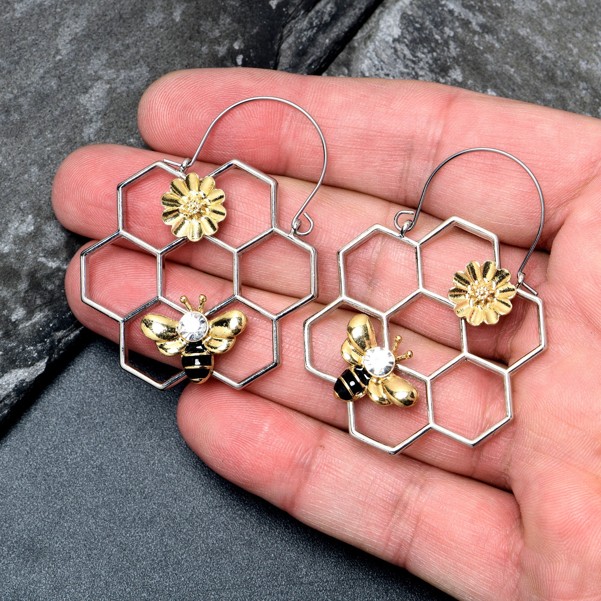 BodyCandy Clear Gem Bee Honeycomb Flower Tunnel Plug Earrings — detail close-up