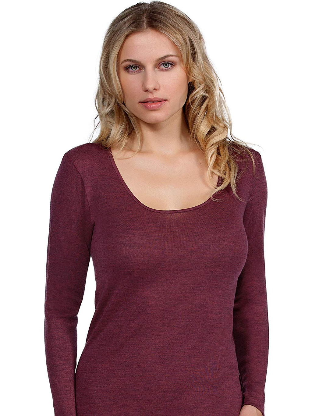 tittimitti MaRe Luxury Merino Wool Blend Long Sleeve T-Shirt. Proudly Made in Italy. — detail close-up