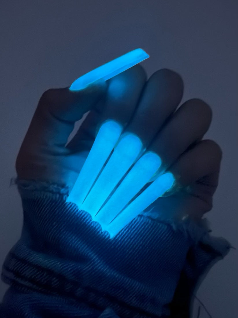 Glow In The Dark Acrylic Powder – 2Cute Nails, view 6