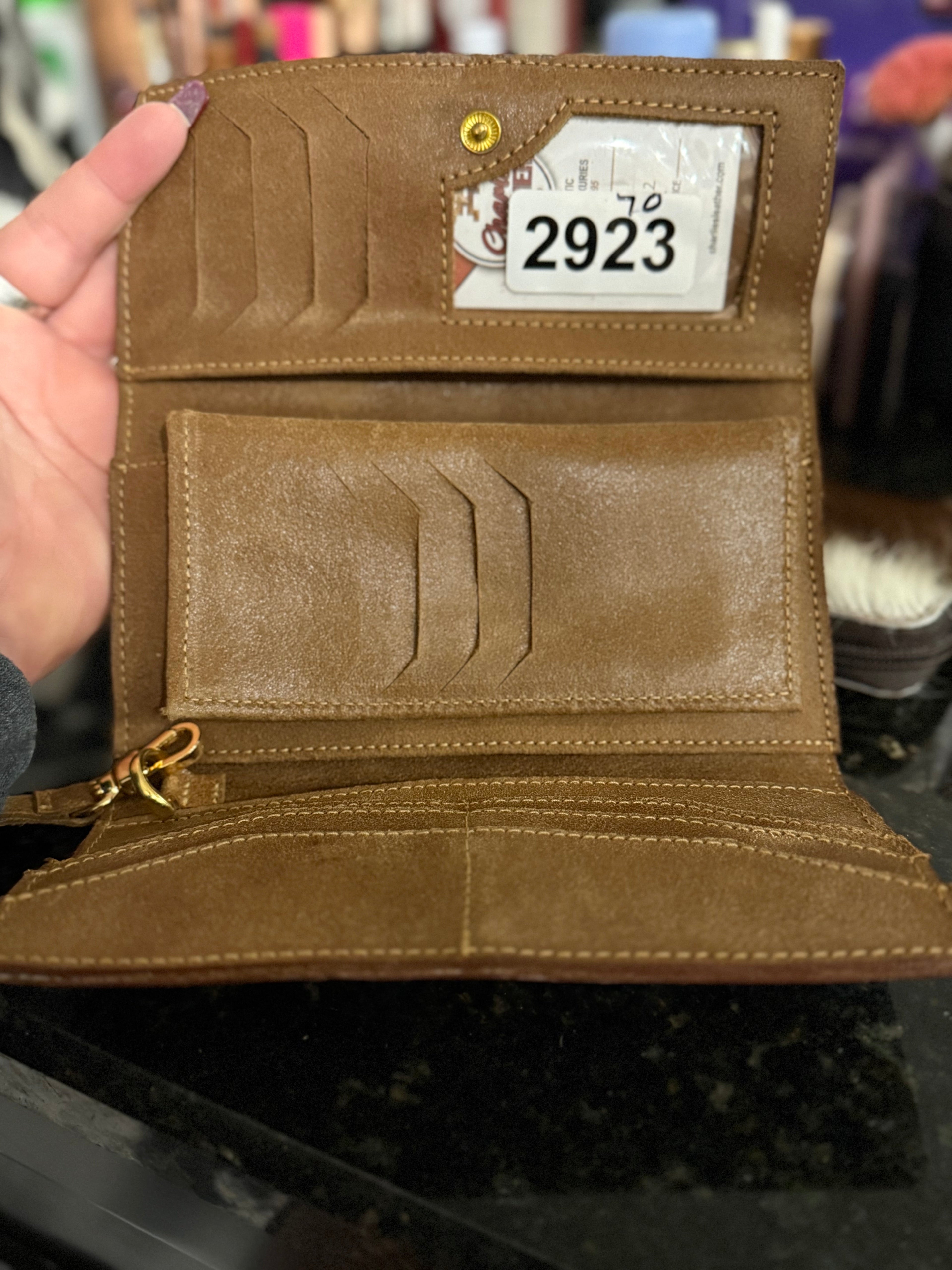 Whiskey Black & Co Charlie's Leather Wallet — Western leather construction detail