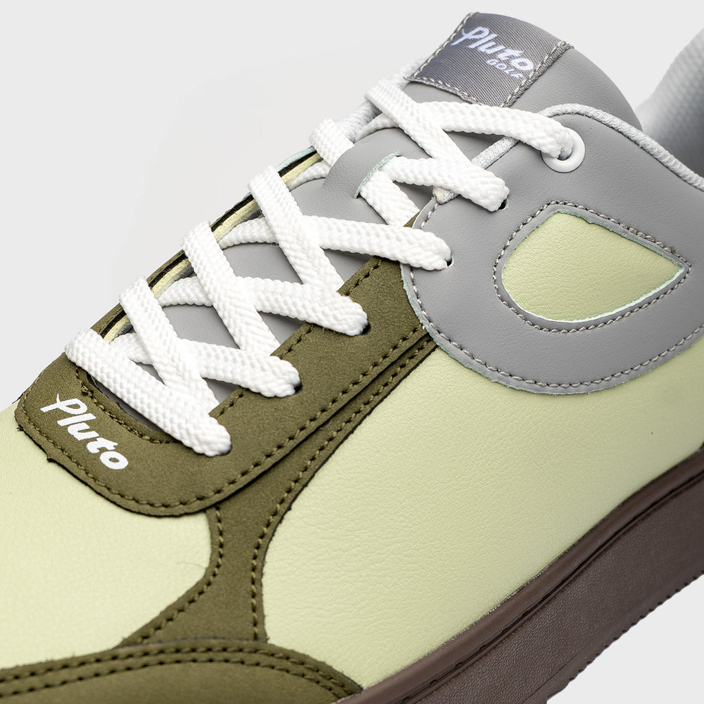 PLUTO 1 | MOSS
