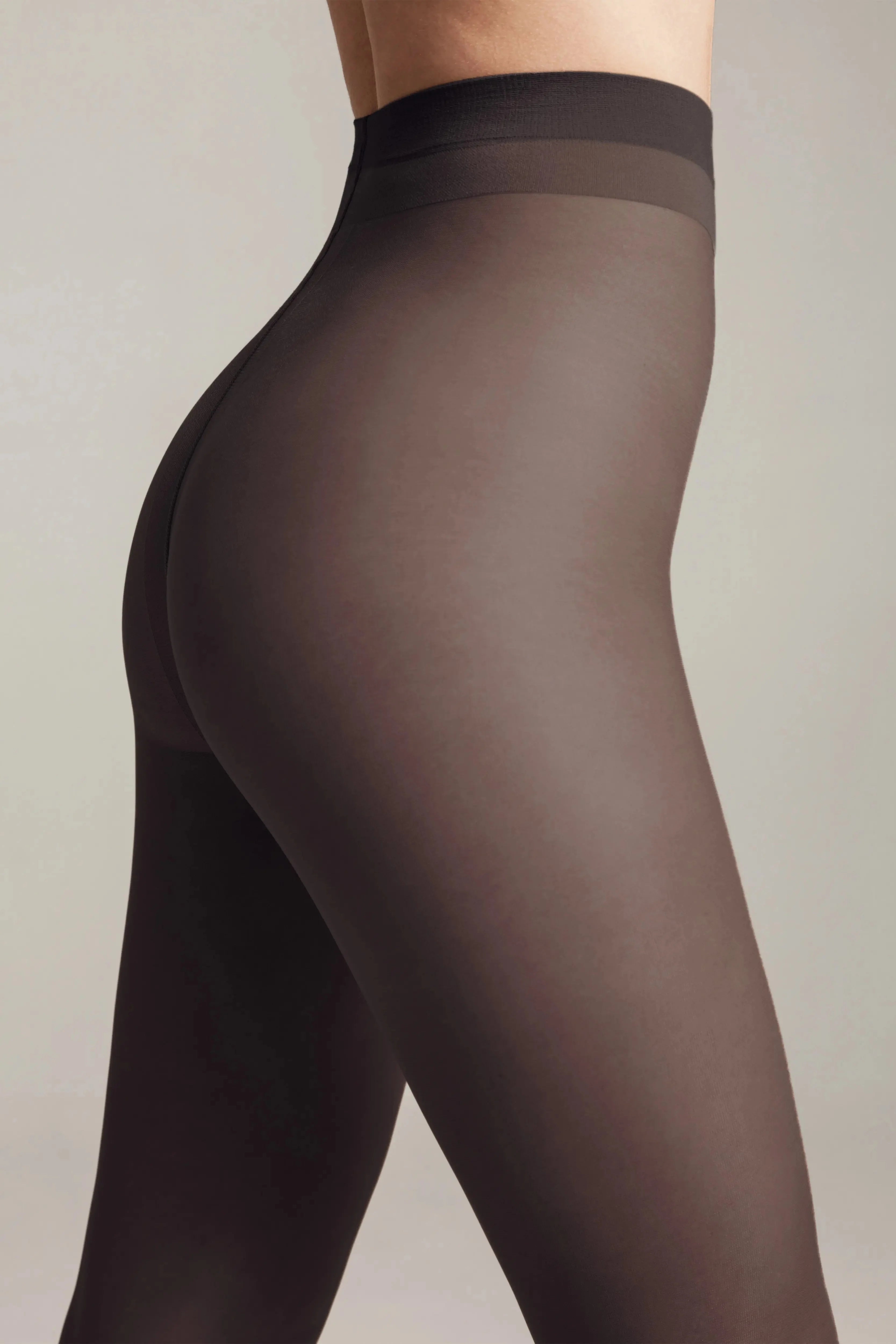 TheRanok.com Tights Conte Dress Code 40 Den - Business Elegance for Everyday — in-use photo