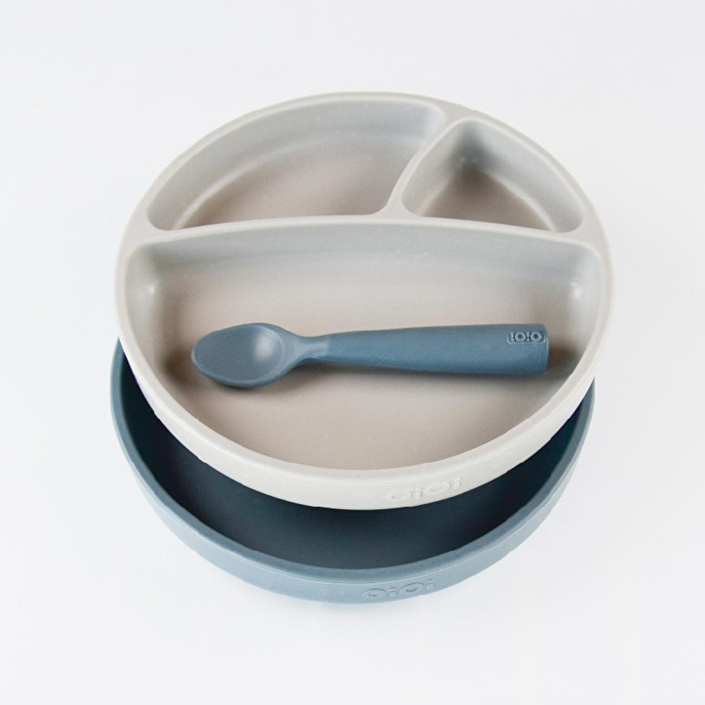 OiOi 100% Premium Silicone Baby Plate - Vacuum-Sealed, Heat Resistant, Non-Toxic - Perfect for Self-Feeding & Mealtime