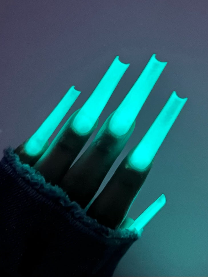 Glow In The Dark Acrylic Powder – 2Cute Nails, view 11