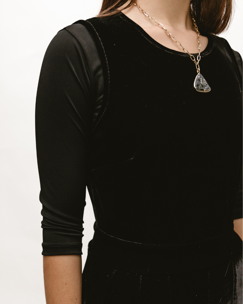 HALFTEE Layering Fashions Elegant 3/4 Sleeve Halftee — detail shot 8
