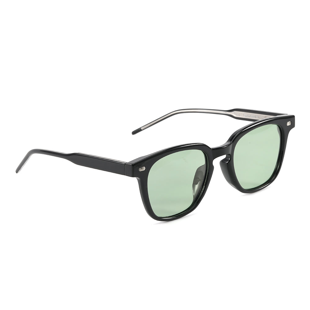 OHO's OHO's JESSIE Sunglasses (Color Variant 2) — Vintage-Inspired Aviator — lifestyle worn / used context