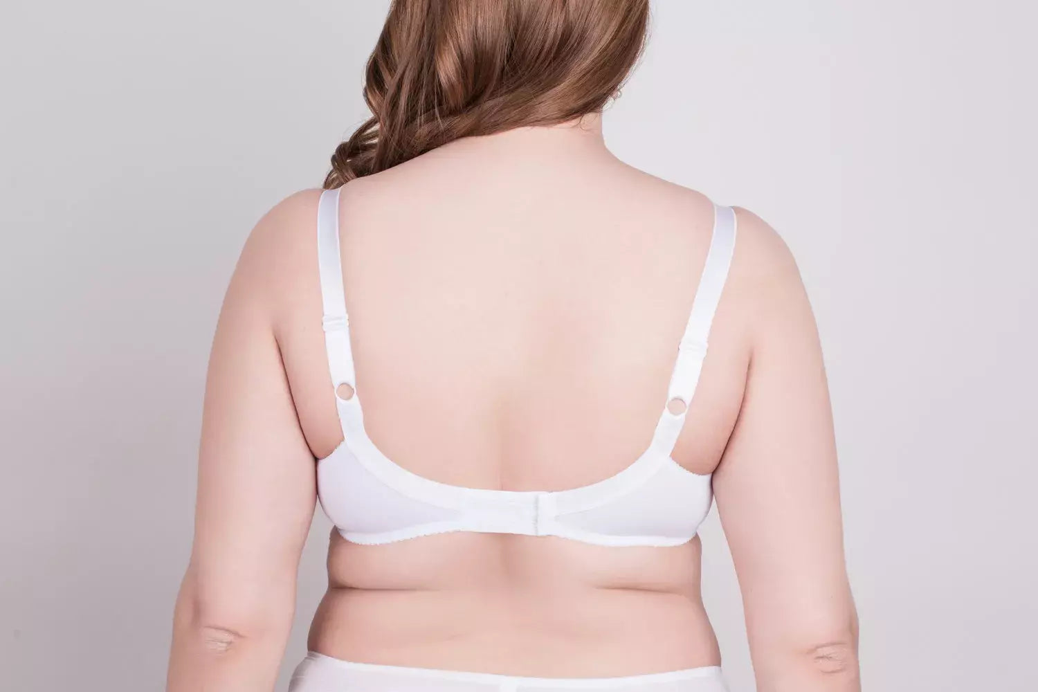 TheRanok.com Bra Milavitsa 107180 - Lace, Underwired, Triple-Cup — lifestyle context