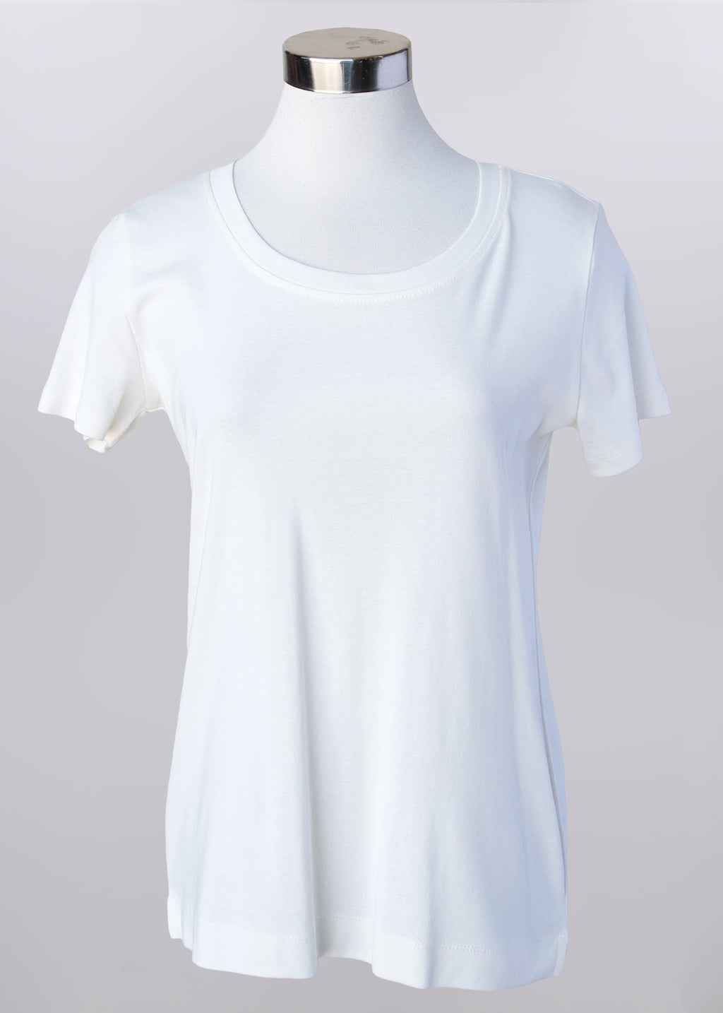 KADOU BOUTIQUE Basic Tee — main product shot
