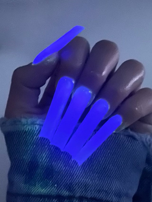 Glow In The Dark Acrylic Powder – 2Cute Nails, view 22