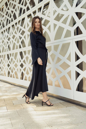 profile-nyc BELL DRESS IN BLACK