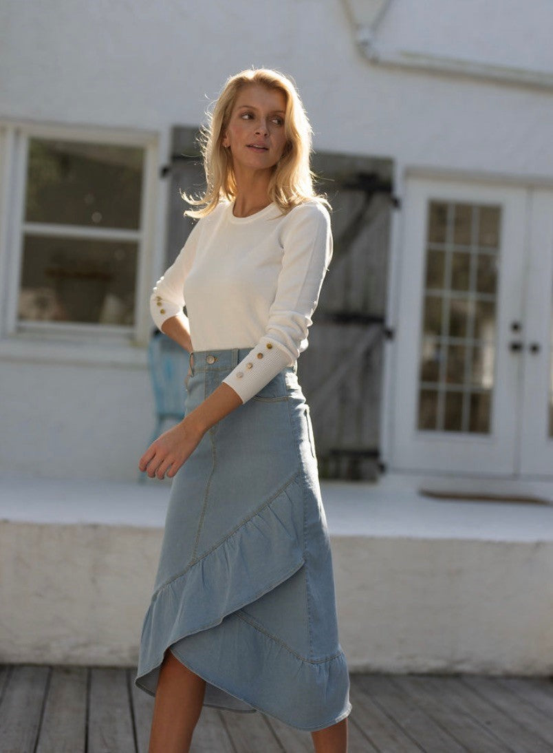 profile-nyc DENIM SKIRT WITH RUFFLE DETAIL — lifestyle worn / used context