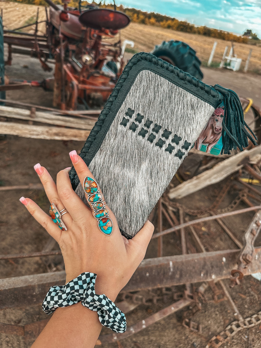 Haute Southern Hyde The Hazy Wesson (Black Leather) Wallet a Haute Southern Hyde by Beth Marie Exclusive — detail close-up