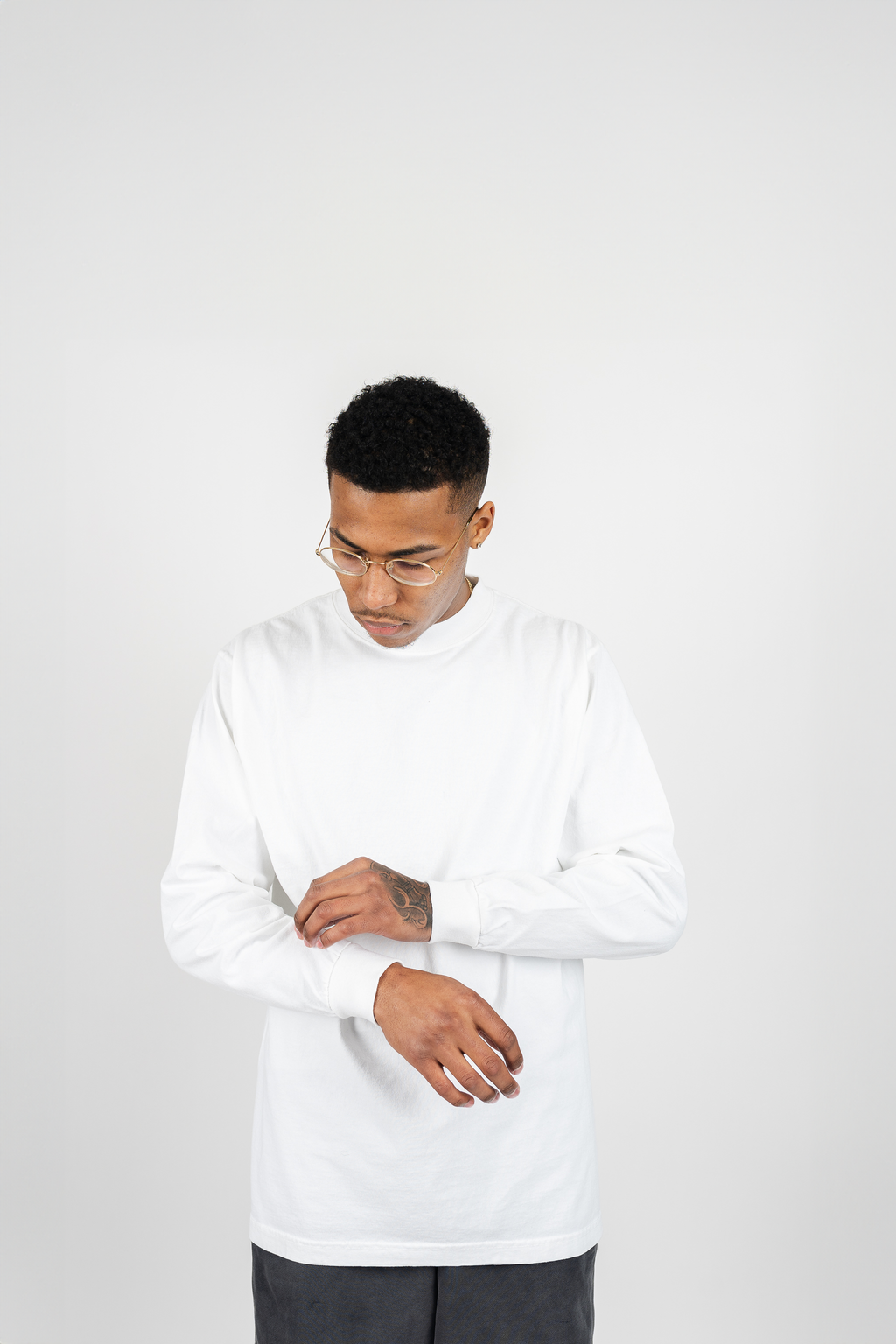 Superline Long Sleeve Garment Dye Max Heavyweight Shirt — detail shot 10