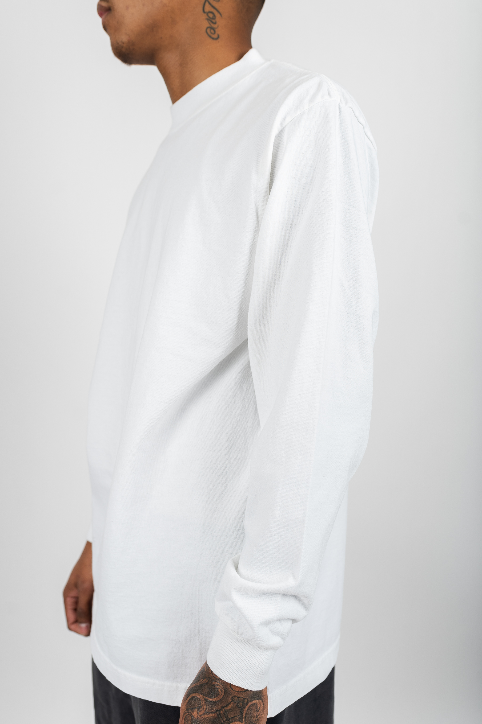 Superline Long Sleeve Garment Dye Max Heavyweight Shirt — detail shot 9