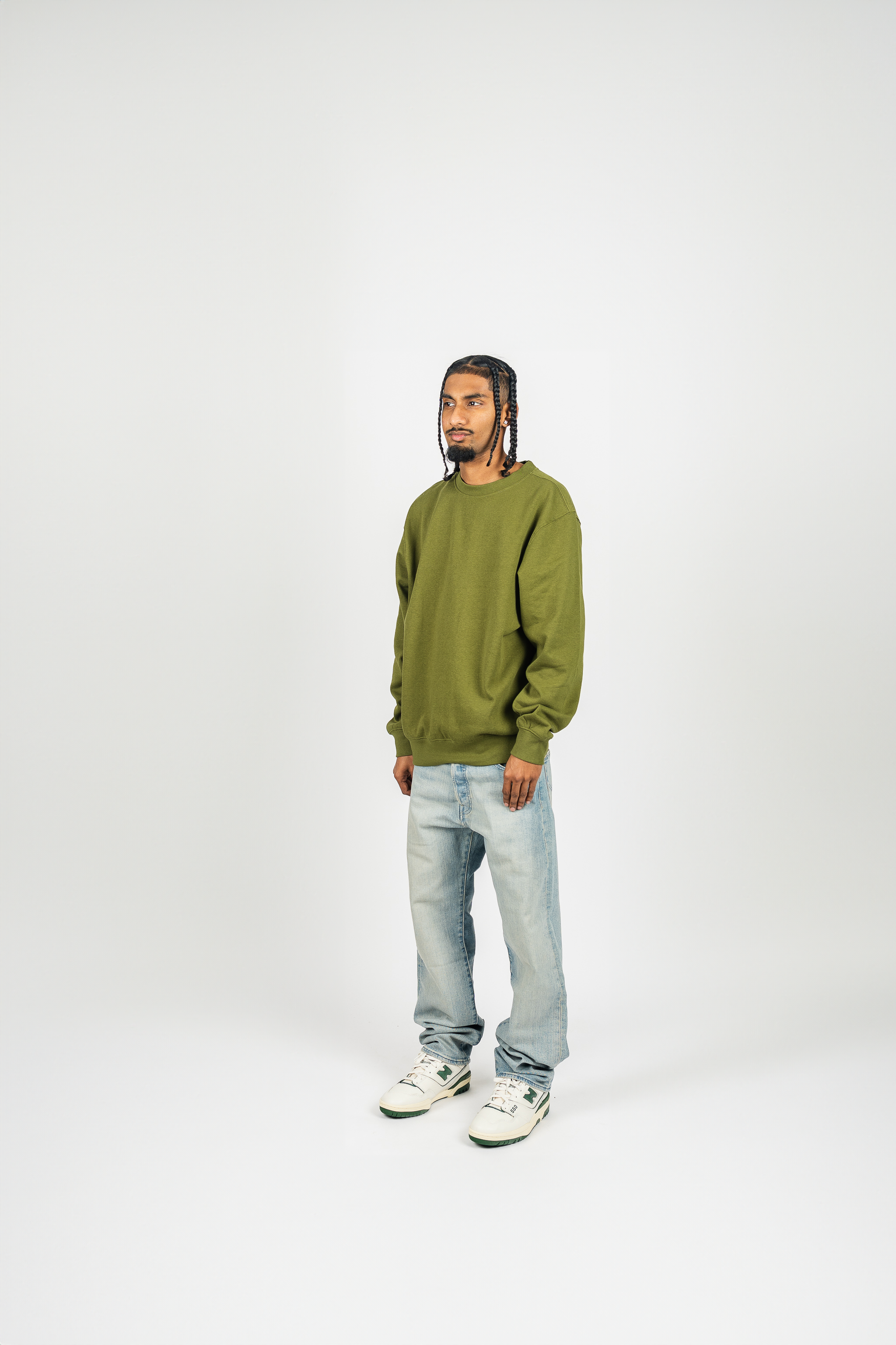 Superline Fleece Crewneck — detail shot 15