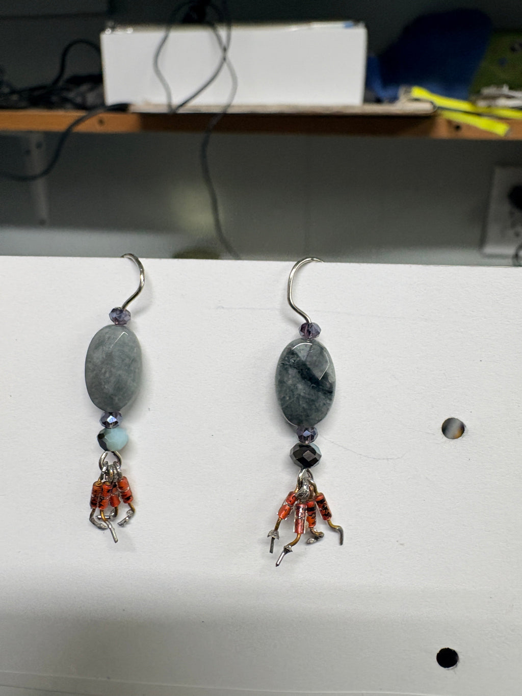 Just Neat Stuff Resister gems — side view