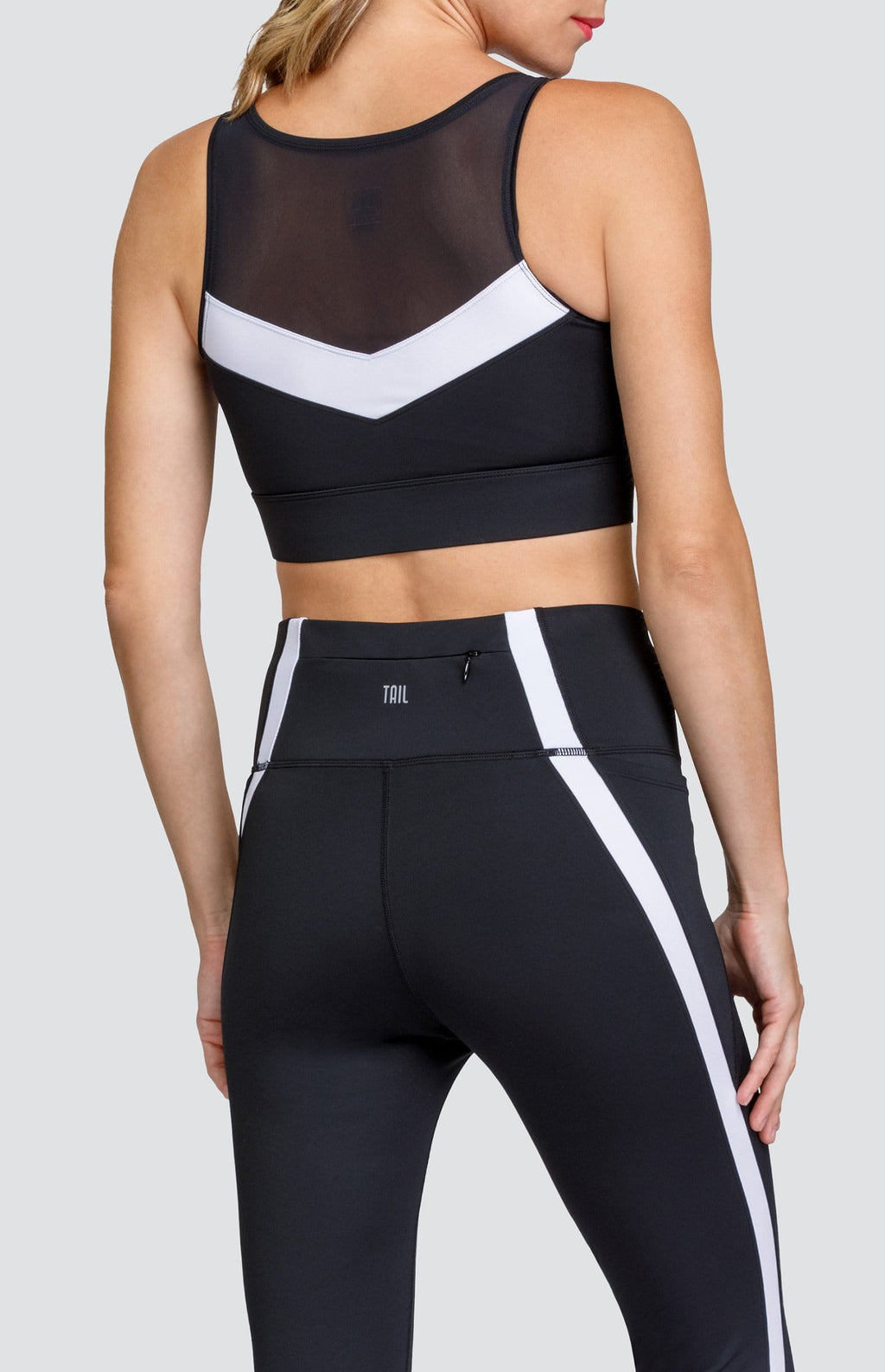 Elliot Sports Bra - Onyx Black
