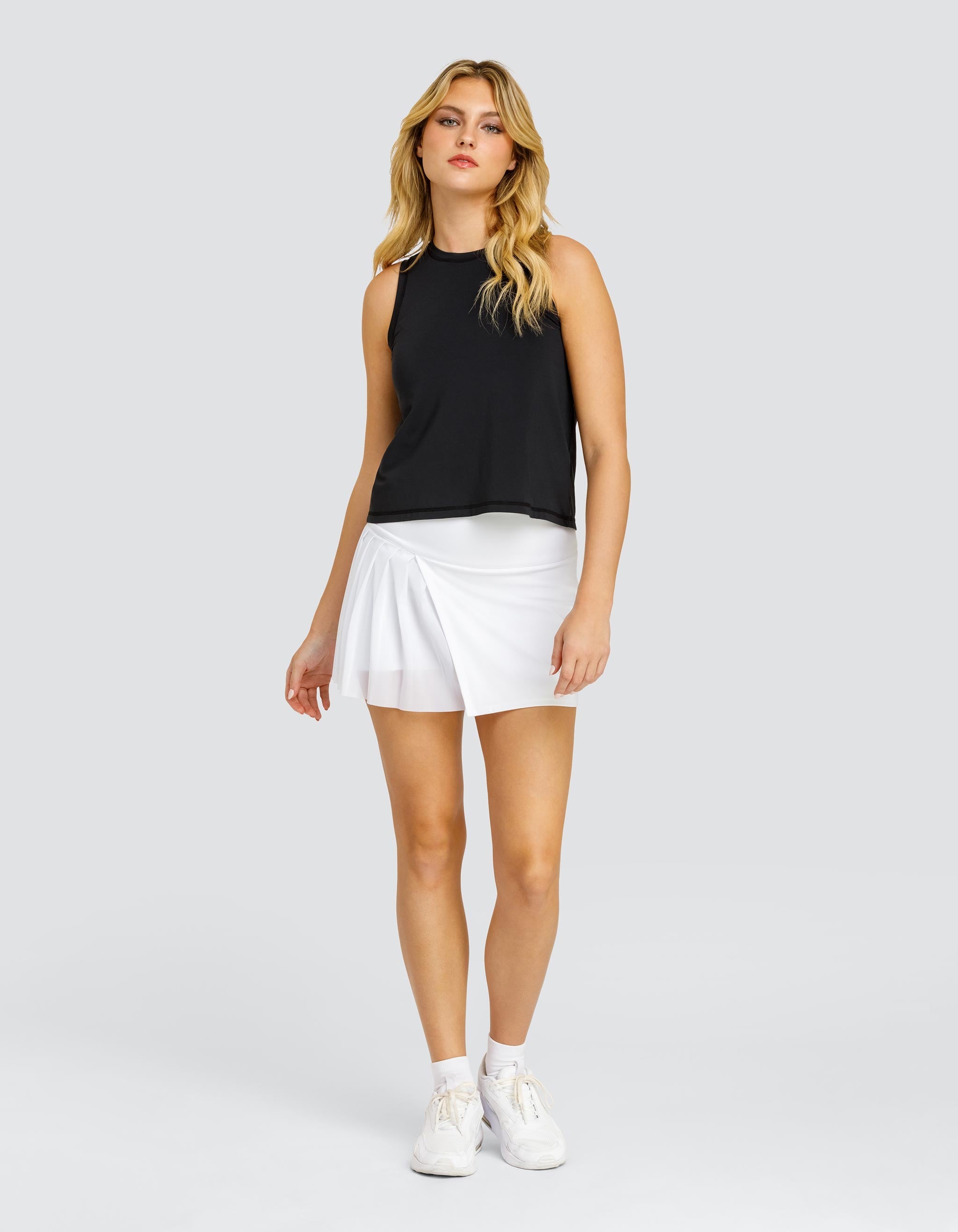 FOUNDATION TANK - ONYX BLACK