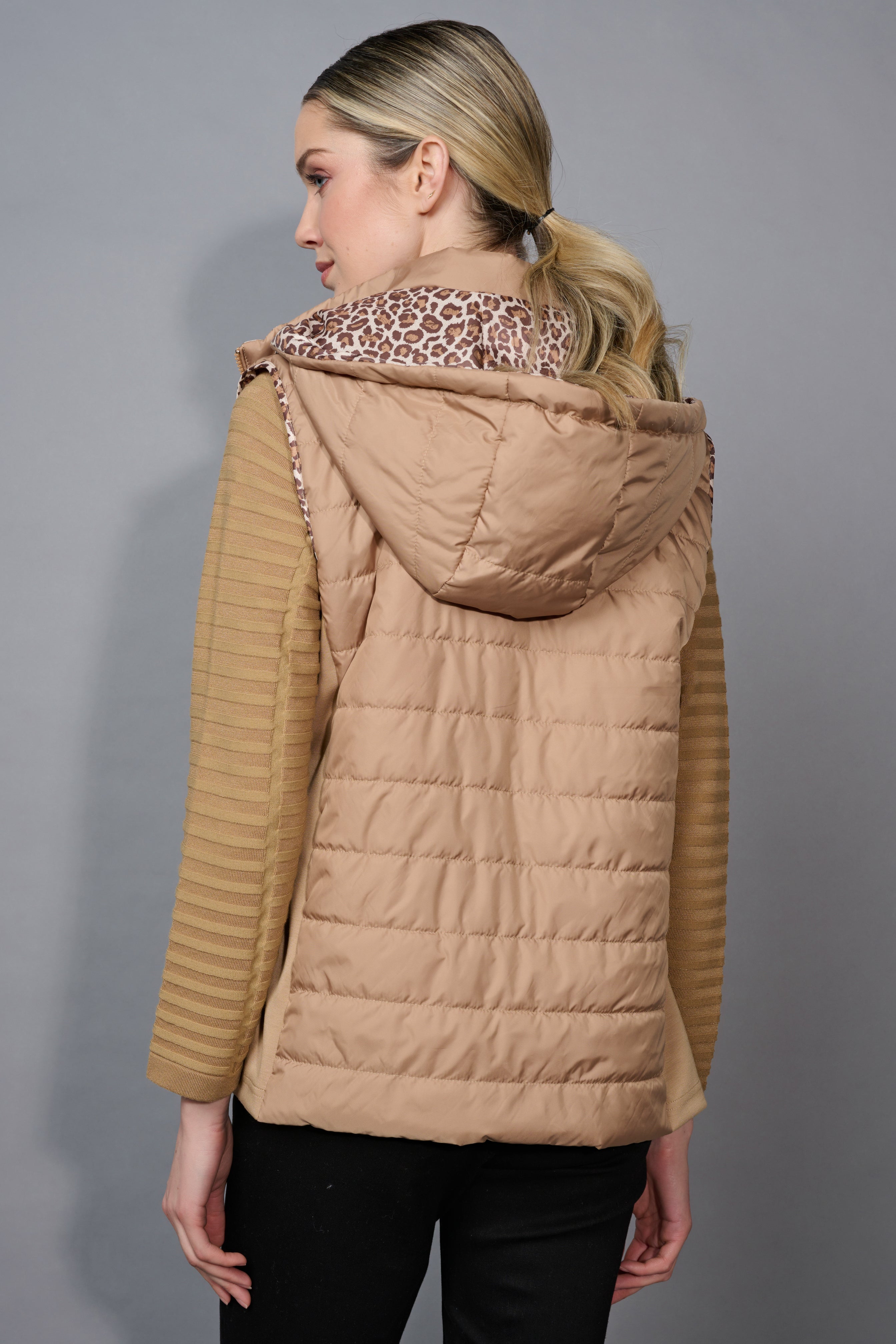 KADOU BOUTIQUE Picadilly Animal Print Reversible Vest — detail close-up