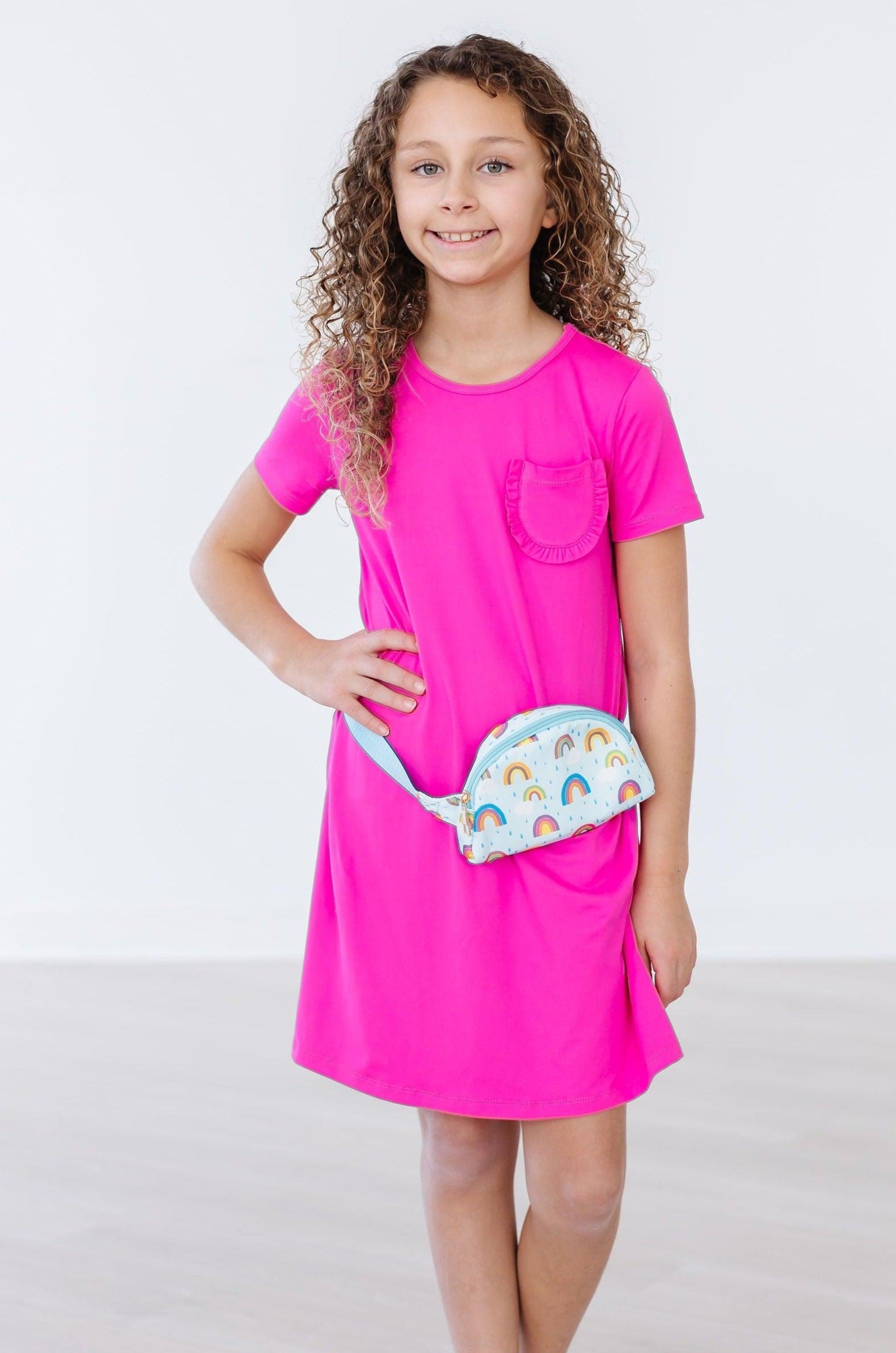 Mila & Rose ® April Showers Belt Bag — detail close-up