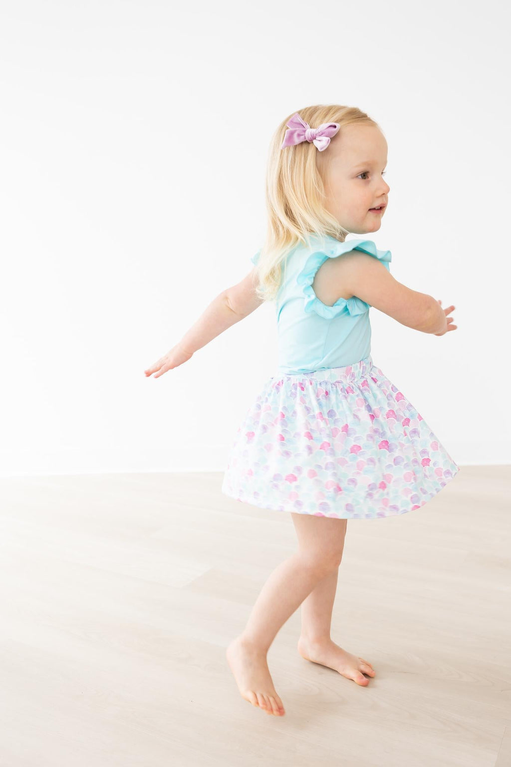 Mila & Rose ® Aqua S/S Ruffle Tee — size reference