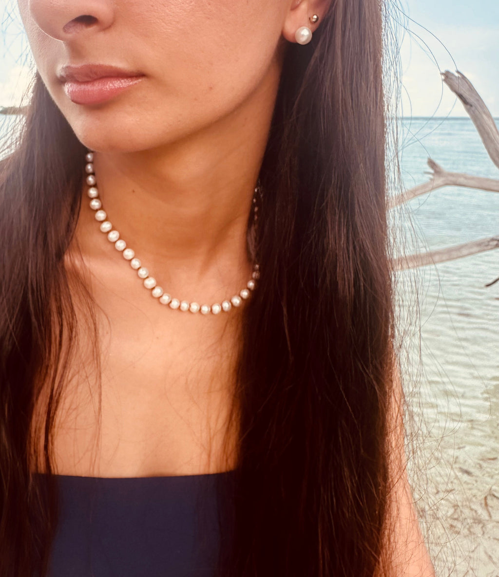 CanyonLeaf Pure Gemstone + Pearl || Necklace — side view
