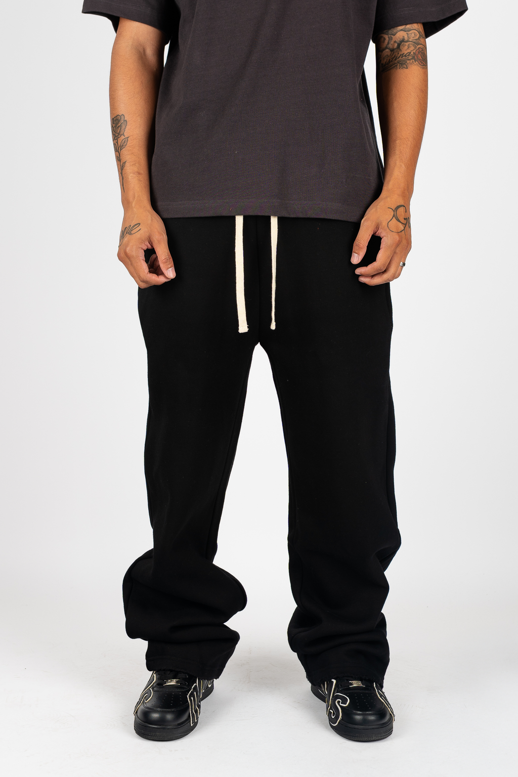 Superline Weathered Sweatpants — construction detail