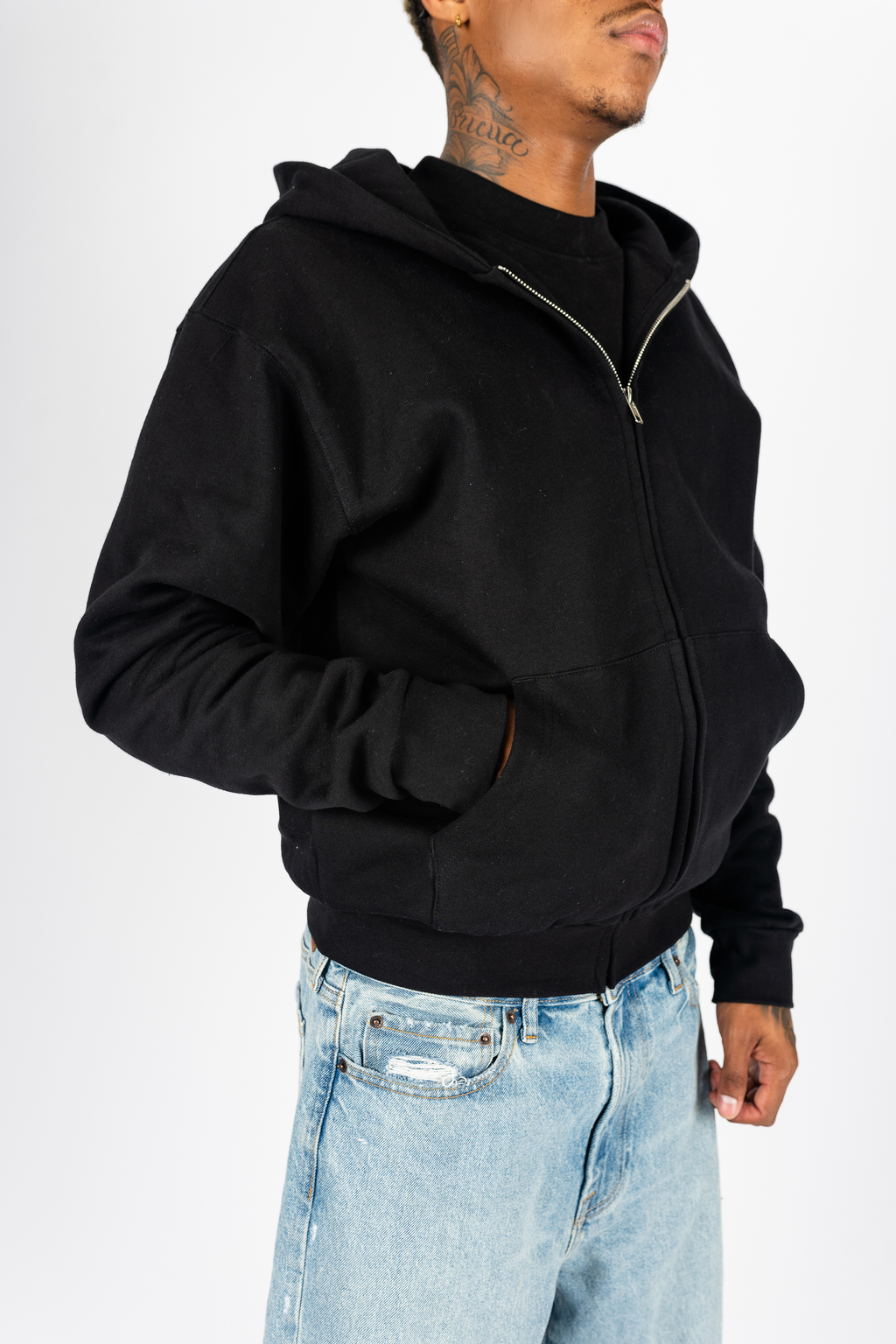 Superline Heavyweight Boyfriend Zip Up — detail close-up