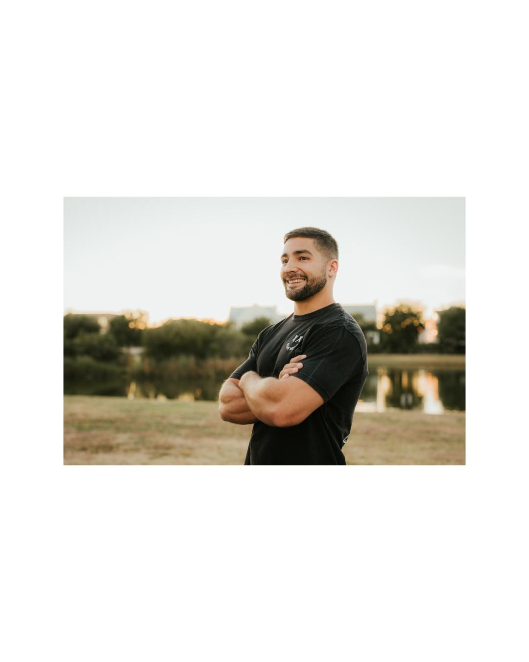 BLACKOUT BARBELL Lead By Light Tee (BOWN MEDIA x BLACKOUT) — branding close-up