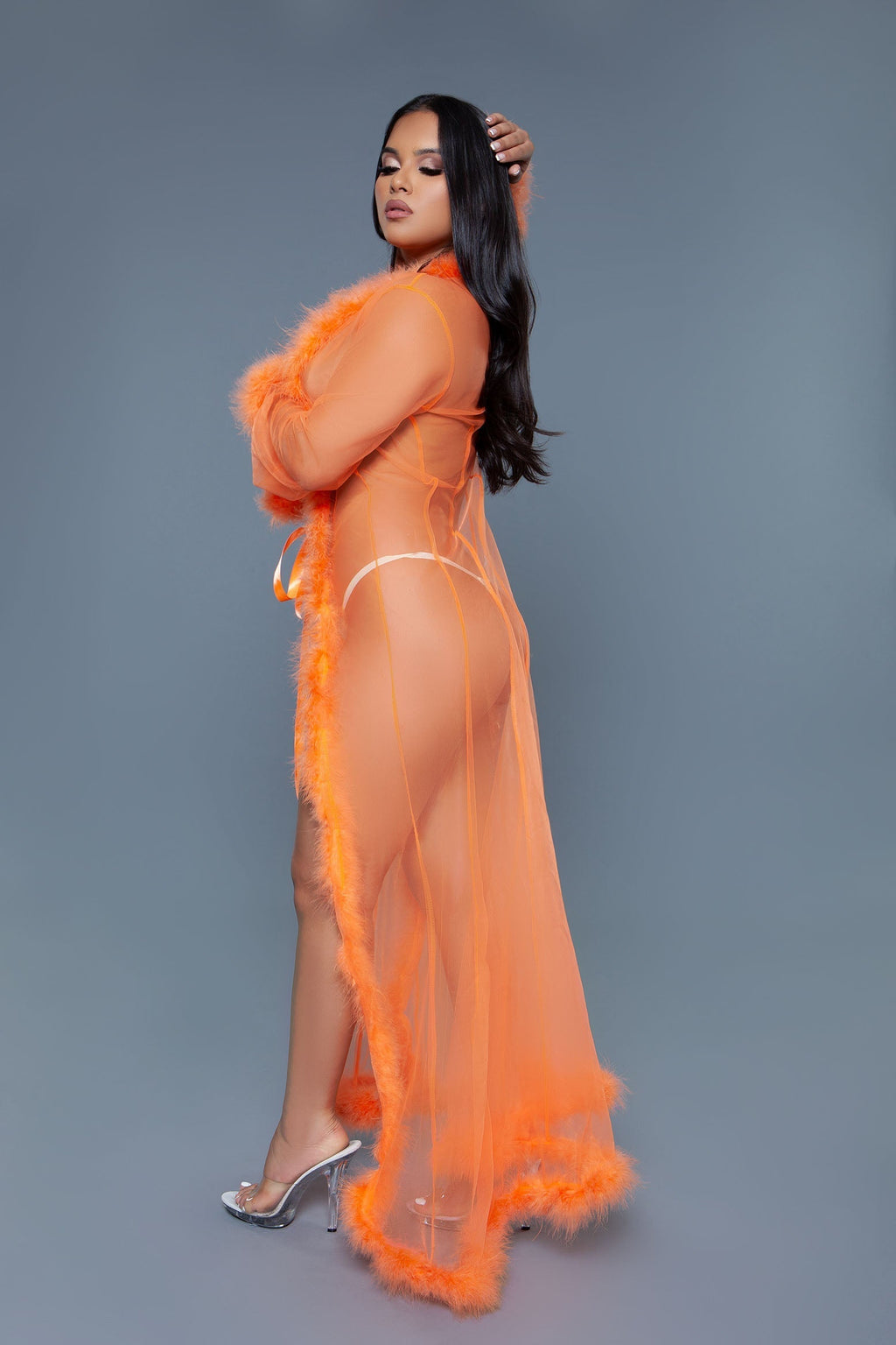 BW1650 Marabou Robe