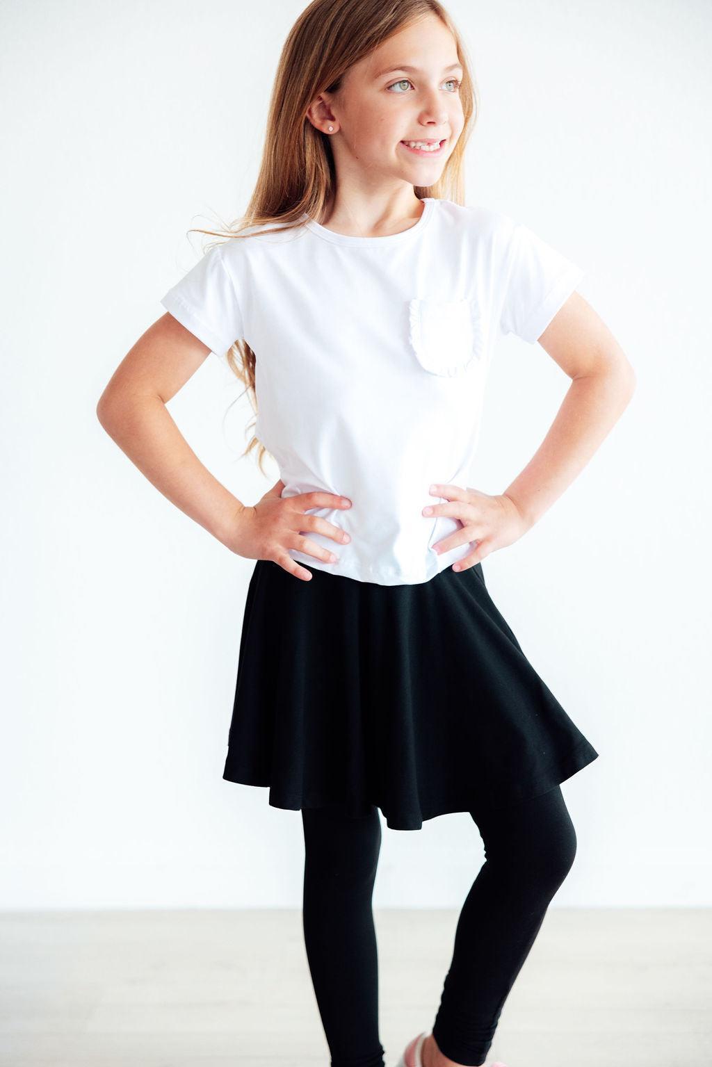 Mila & Rose ® Black Twirl Skegging — detail close-up