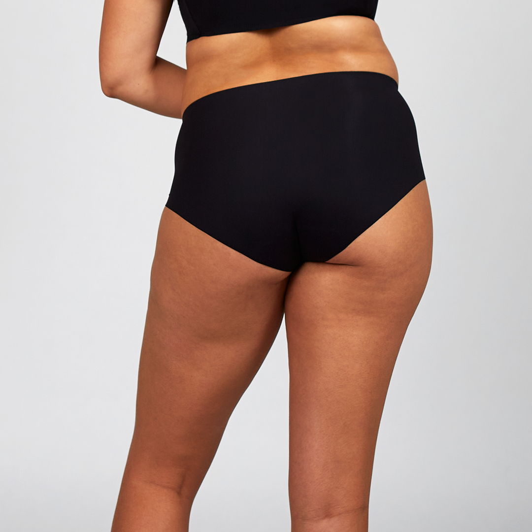 The Only Bra The Hi-Waist Hug Brief — detail shot 8
