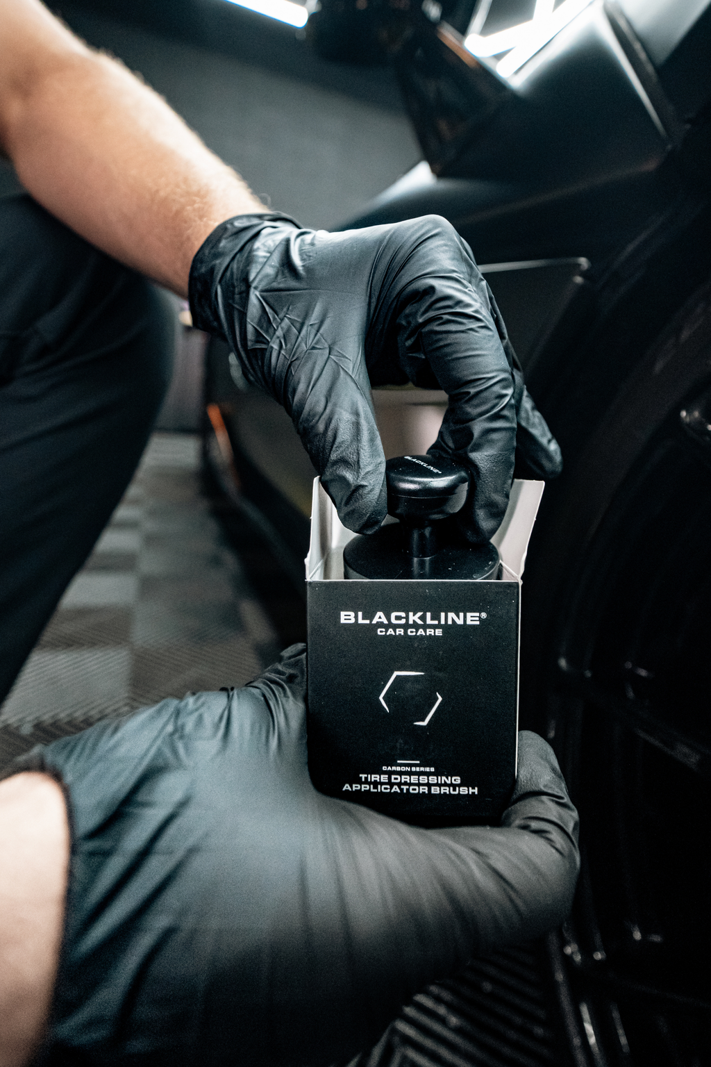 BLACKLINE® TIRE SHINE APPLICATOR BRUSH – Blackline Car Care, view 2