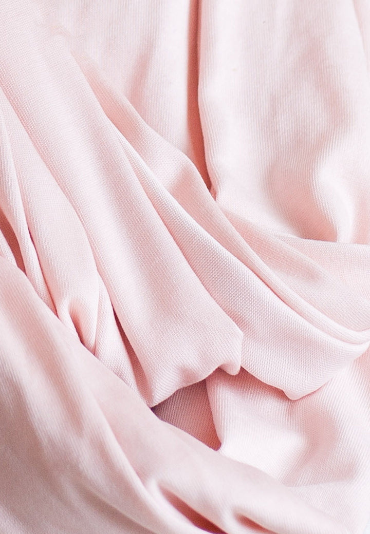 Buki Bon Voyage Travel Tee - Blush Pink — detail close-up