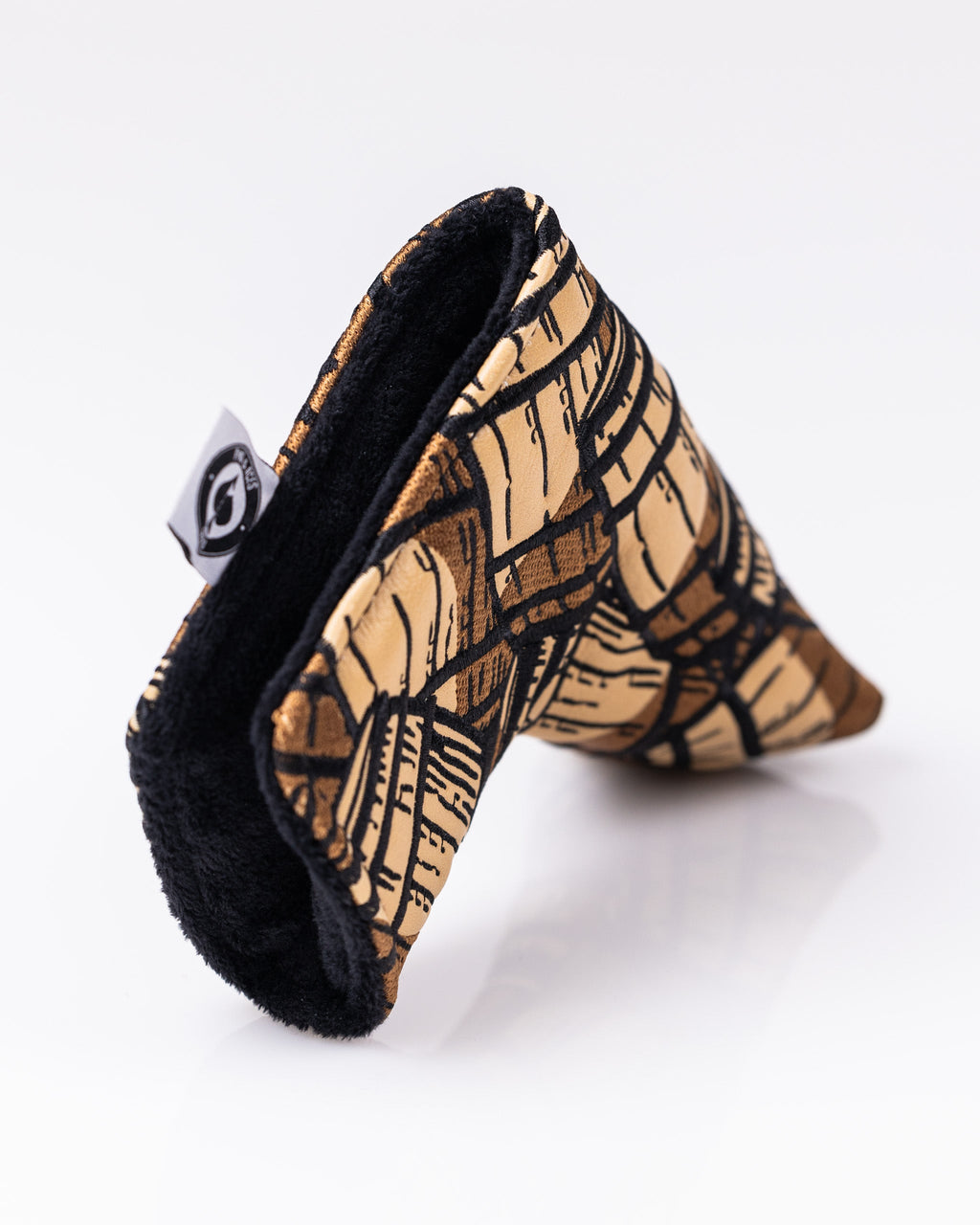 Bourbon Barrel Blade Putter Cover – Pins and Aces, view 13