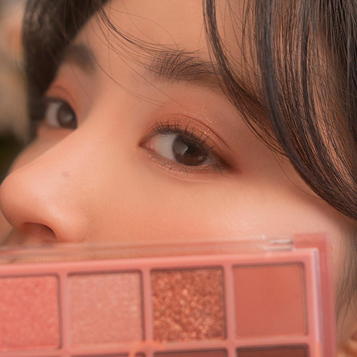 rom&nd Better Than Palette Eyeshadow Palette 02 Mahogany Garden - 10 Shade Eyeshadow Palette for Versatile Makeup Looks