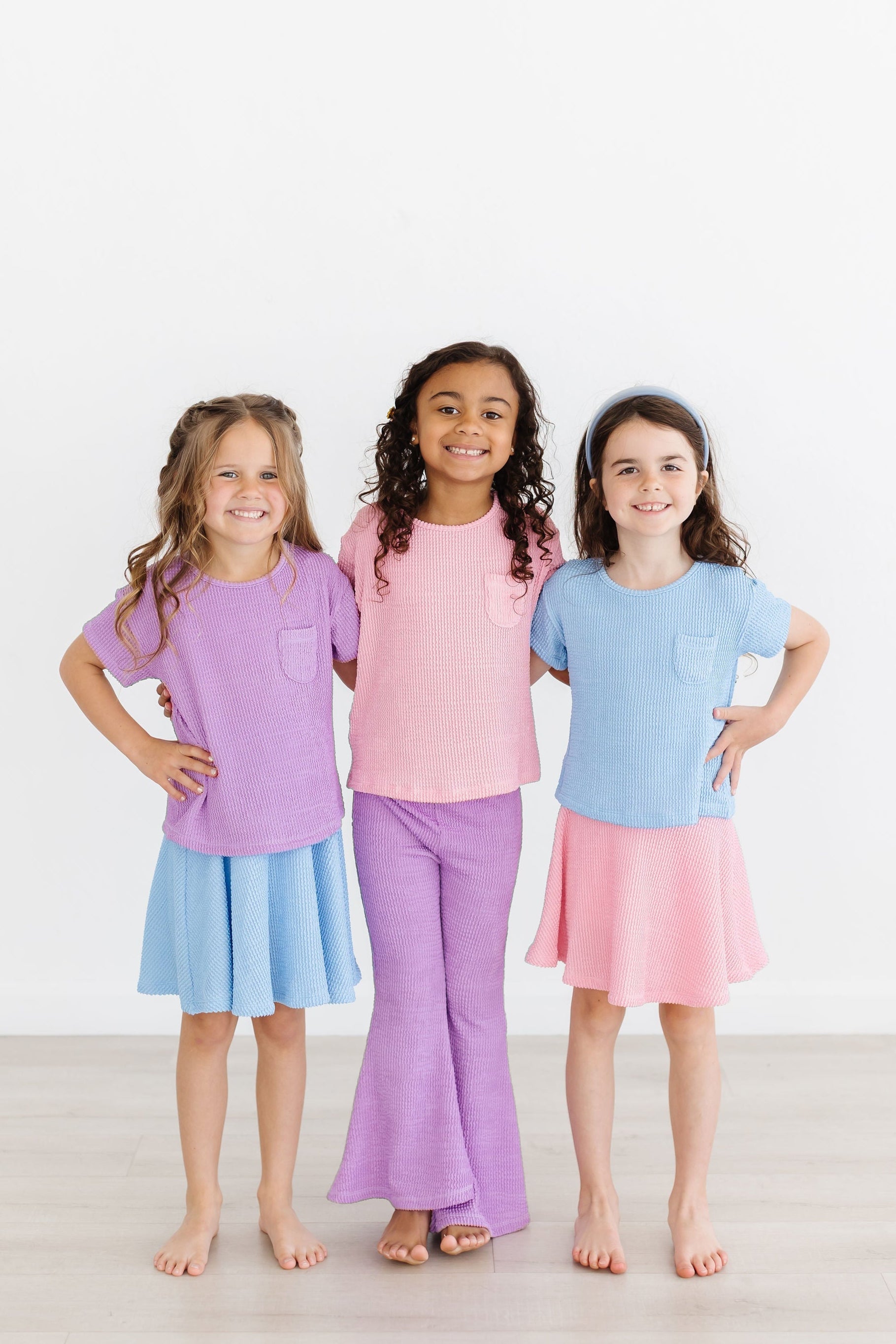Mila & Rose ® Bright Lilac Scrunchy Bells — side view