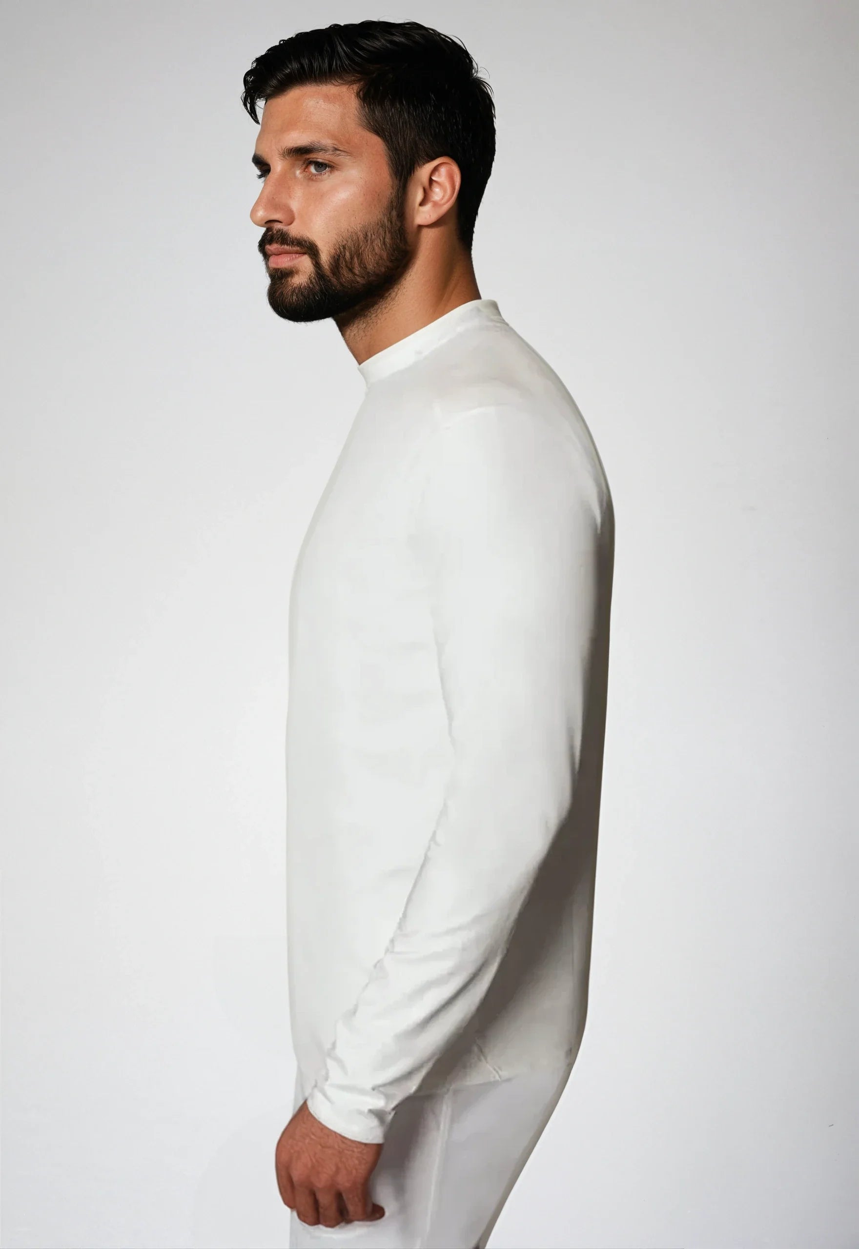 Buki Buki Cinqo Long Sleeve Tech Tee - White — detail close-up