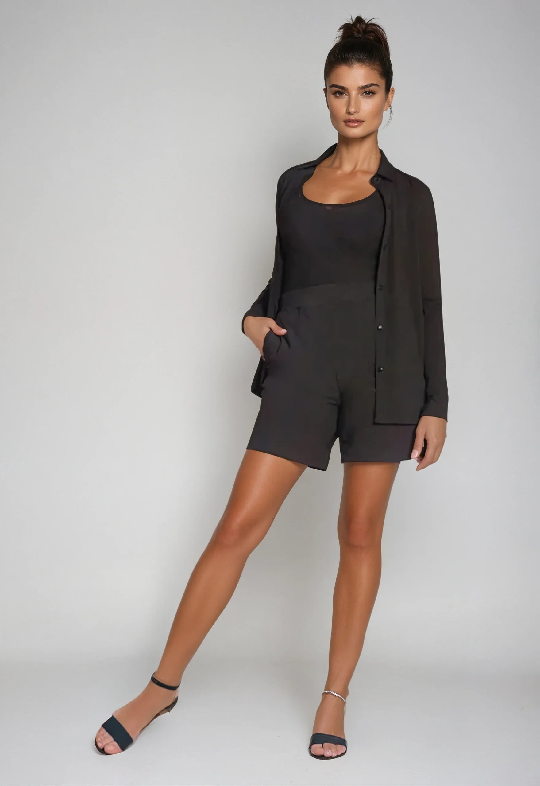 Buki Buki Cinqo Single Shot Shirt - Black — detail close-up
