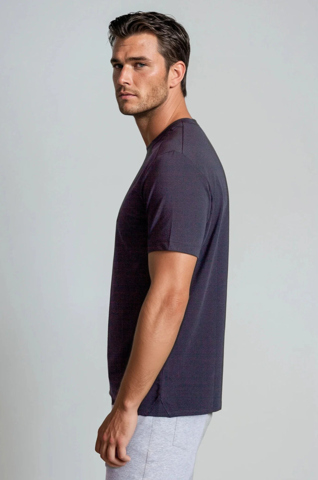 Buki Buki Cinqo Tech Tee  - Black — side view