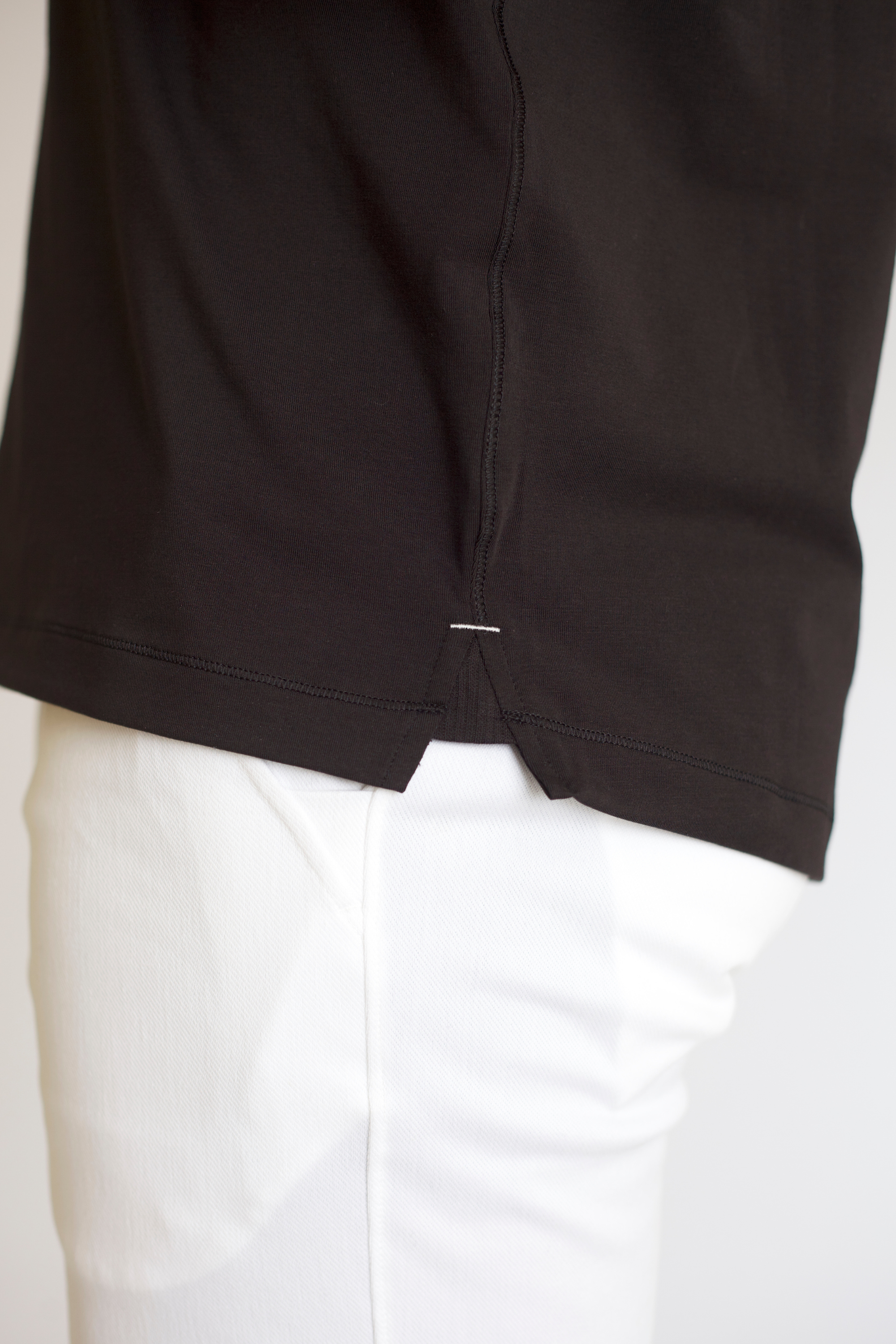 Buki Coolest Polo Tech Shirt - Black — size reference