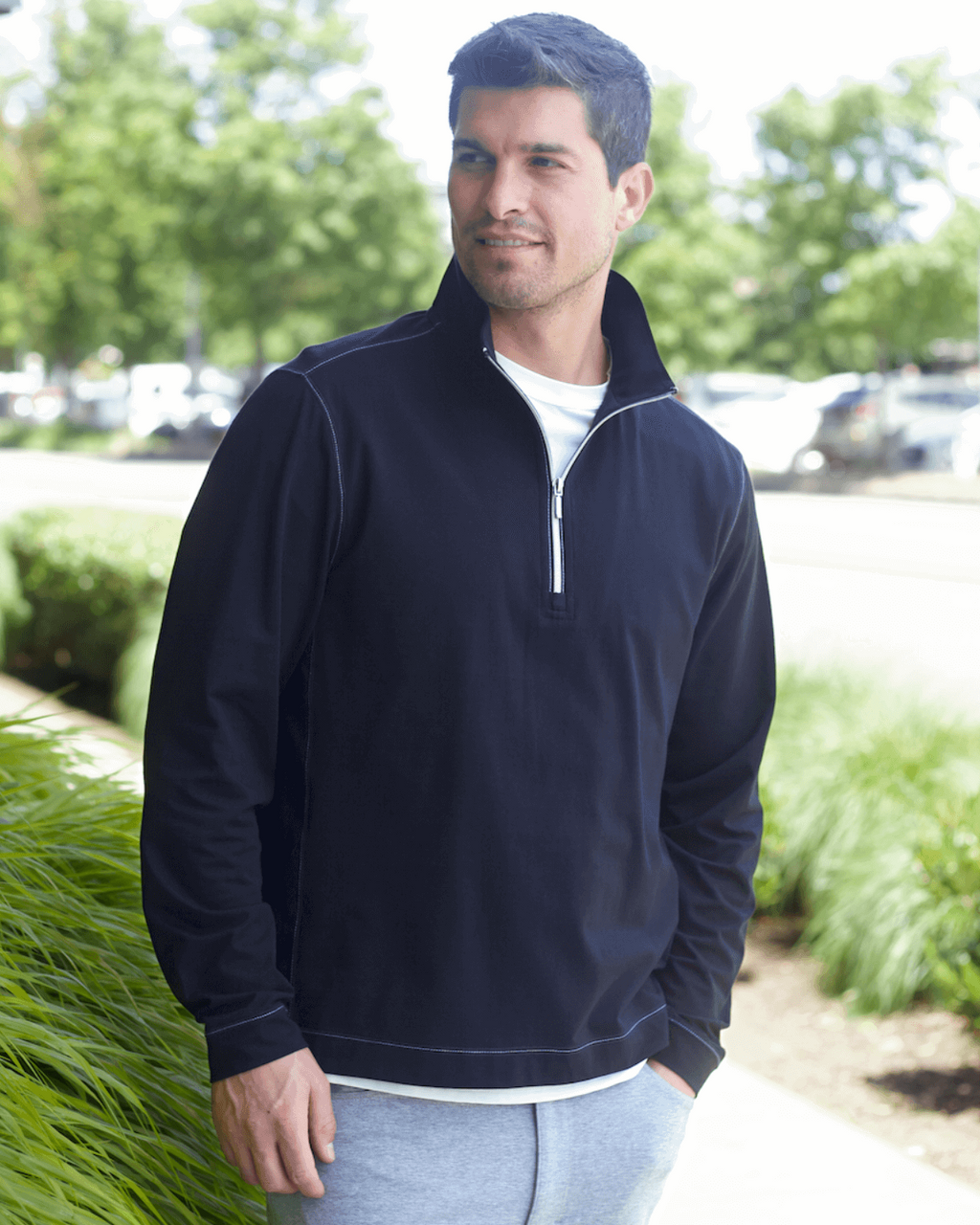 Buki Buki Cinqo Travel Half Zip - Black — detail close-up