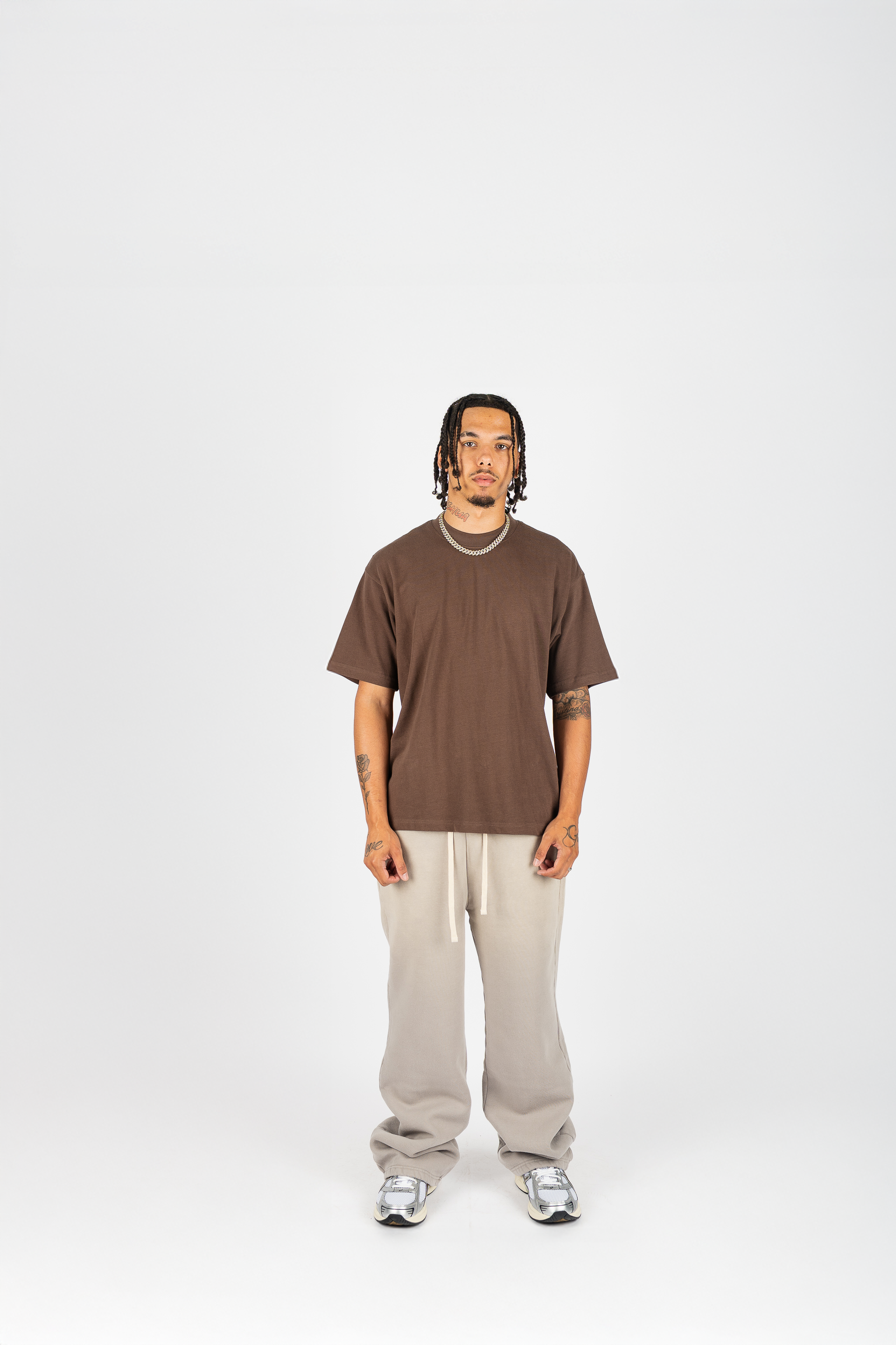 Superline Weathered Sweatpants — detail shot 7