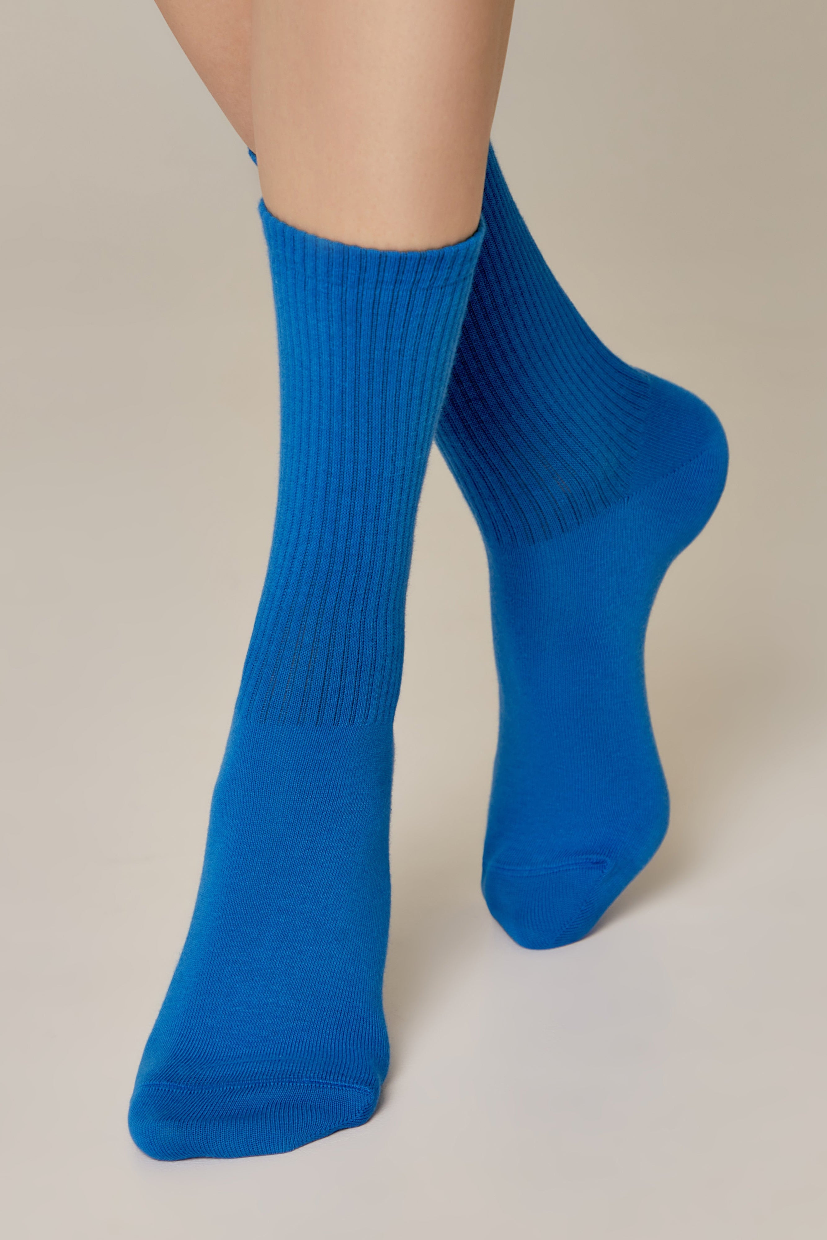 TheRanok.com Conte Cotton Long Socks Active 000 — product on model